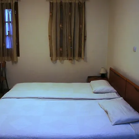 Guest house Tsotyli