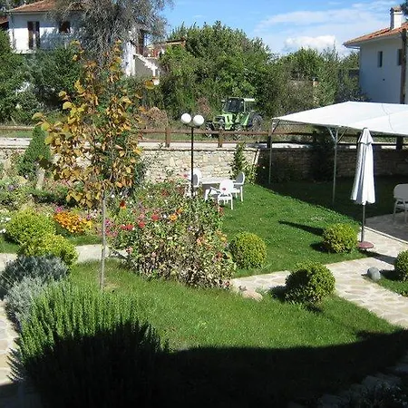 Guest house Tsotyli *